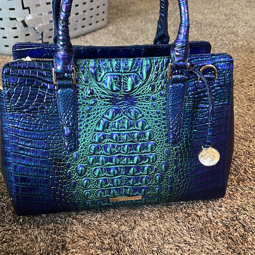 Brahmin Small Finley